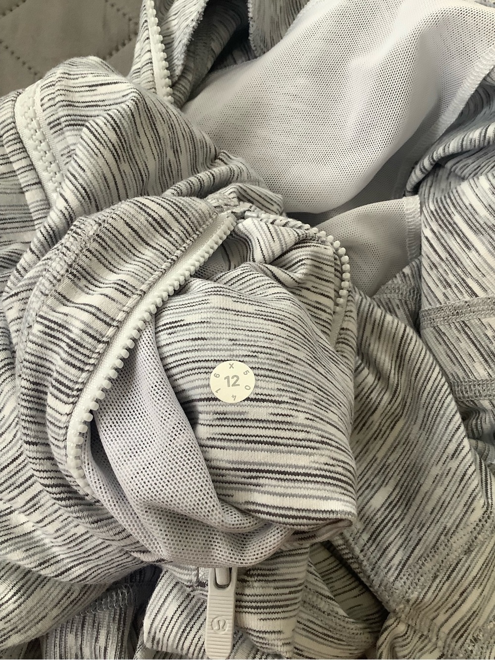 Lululemon Define Jacket Gray Size 12 - Picture 8 of 9